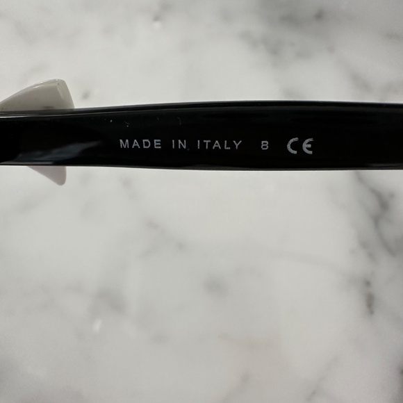 Chanel Sunglasses - Picture 10 of 11